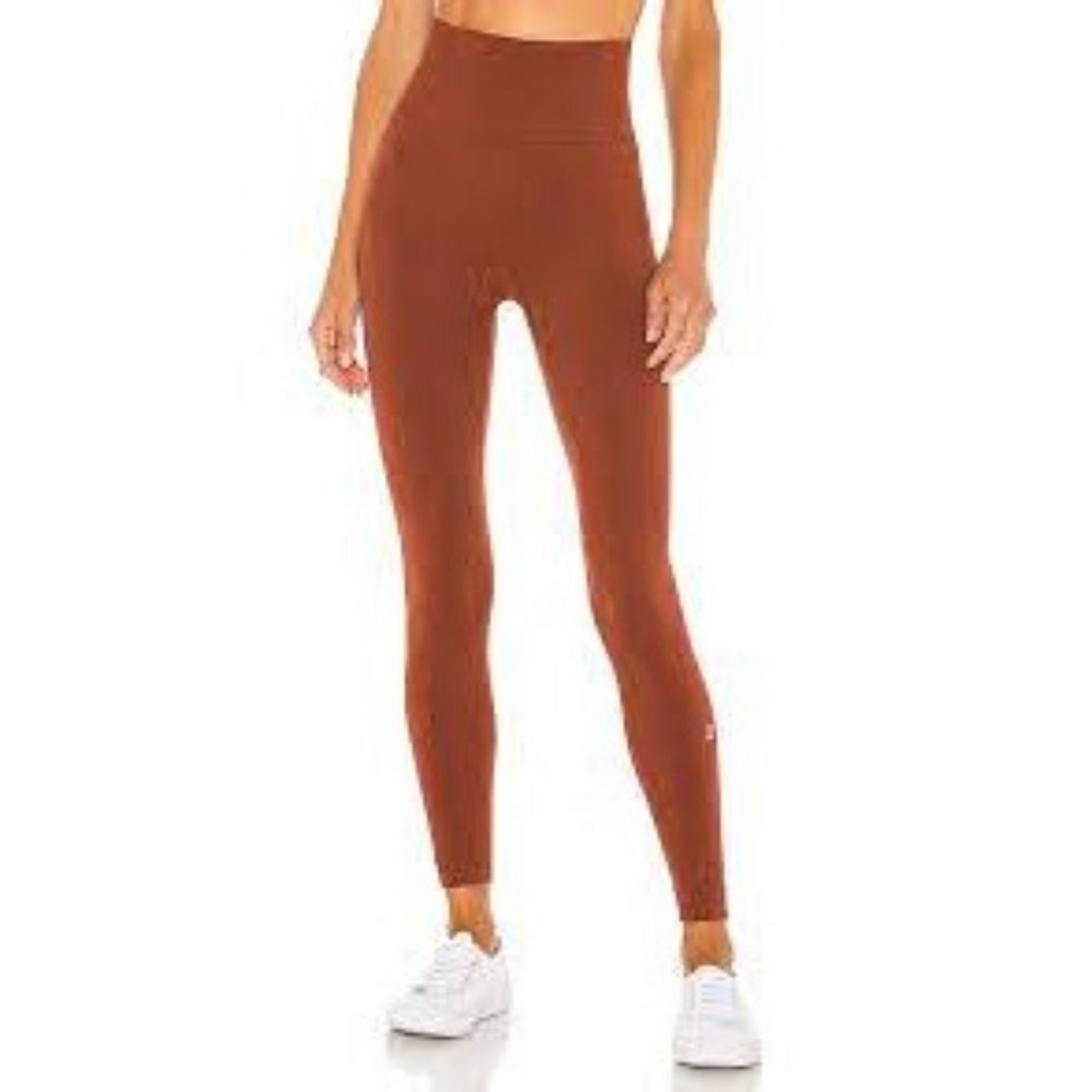 WeWoreWhat Seamless Legging in Cinnamon Stick